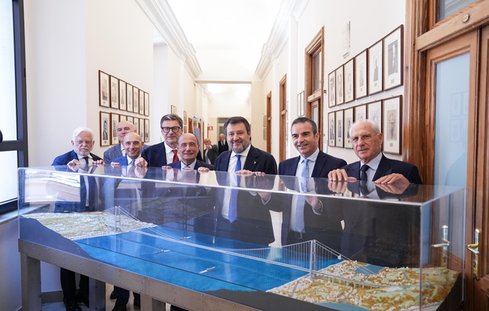 Firma Accordo di programma su ponte sullo Stratto (1)